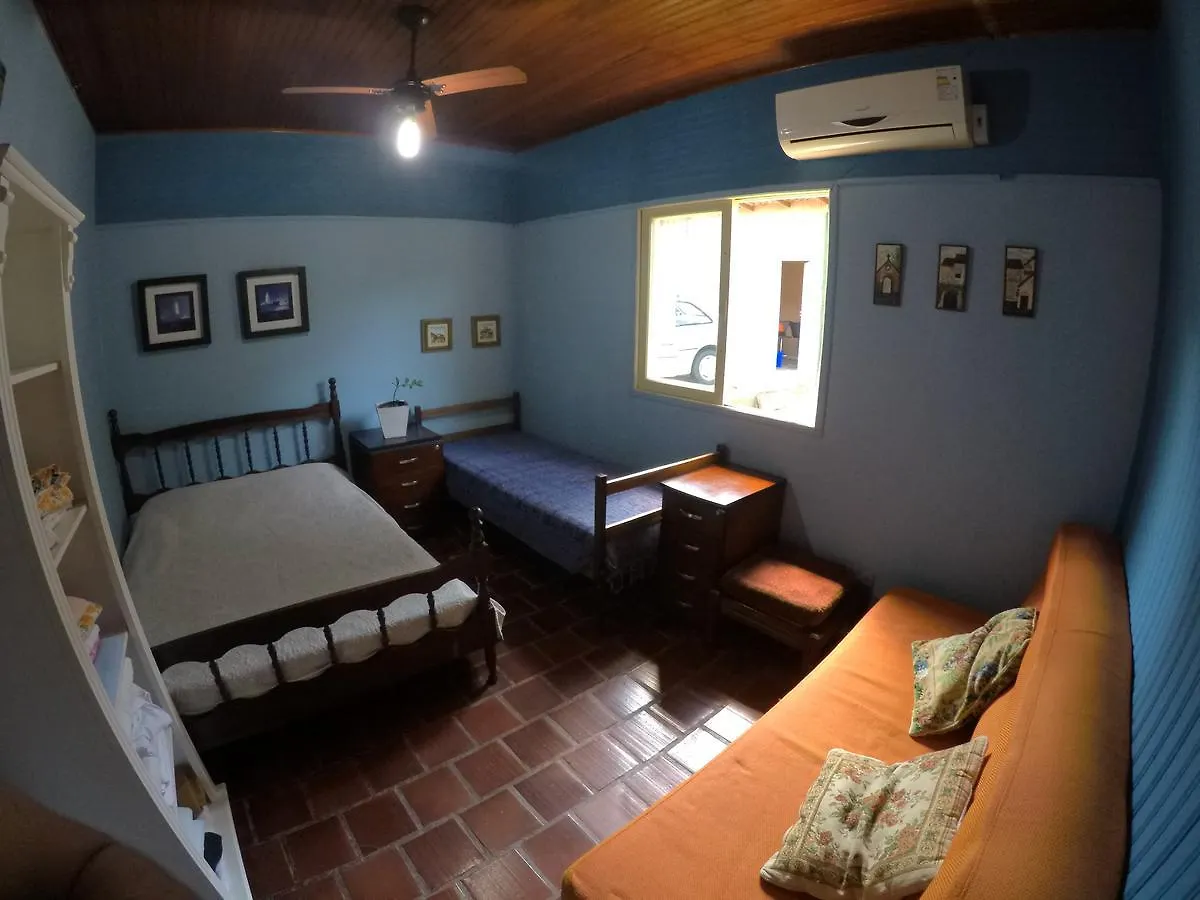 Sirena Garden Hotel Guaporanga Guest house