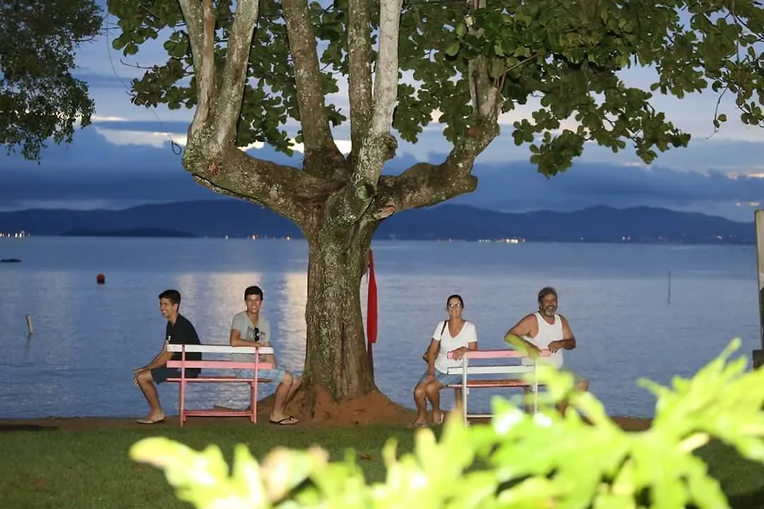 Guest house Sirena Garden Hotel Guaporanga Brazil
